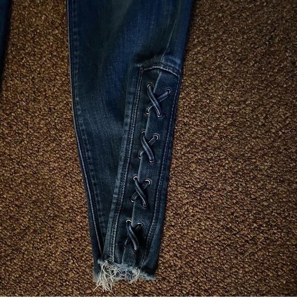 EXPRESS Jeans Super High Rise Legging With Rivets And 12” Rise. Calf Lace Accent - Picture 3 of 10